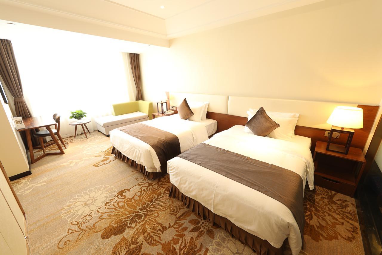 Zhi Hui Tang Feng Ze Hotel Chengdu Exterior foto