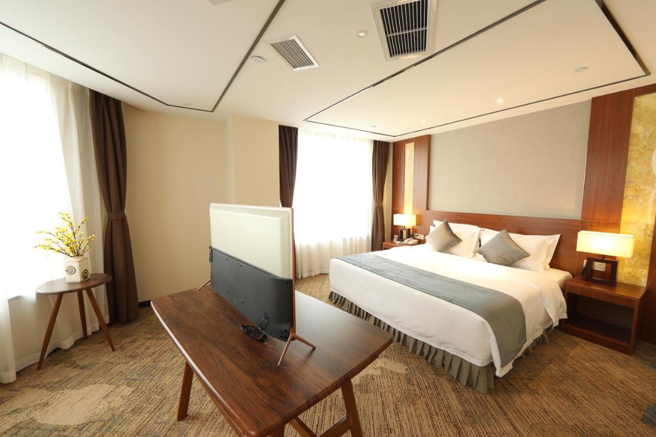 Zhi Hui Tang Feng Ze Hotel Chengdu Exterior foto